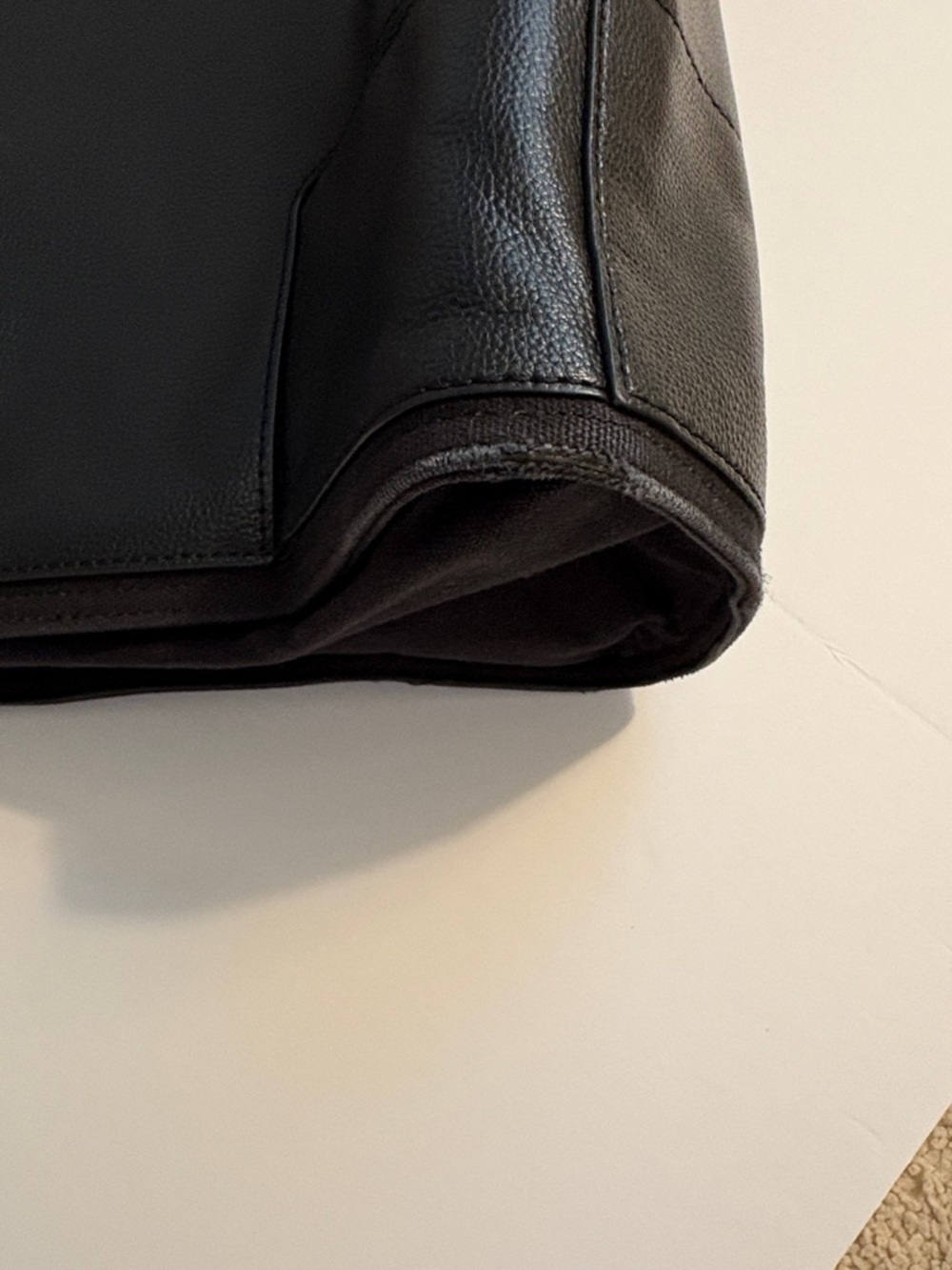 Tory Burch Black Pebbled Leather Tote with Logo - Picture 11 of 12
